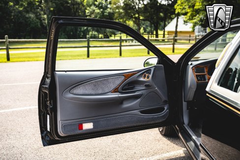 Used 1995 Mercury Cougar XR7 image 20