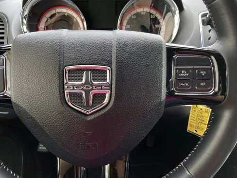 Used 2019 Dodge Grand Caravan SXT w/ Blacktop Package image 14