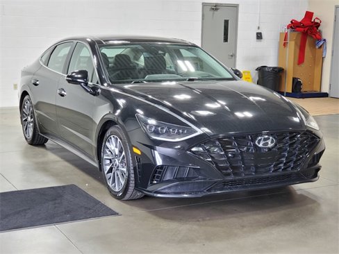 Used 2021 Hyundai Sonata Limited image 3