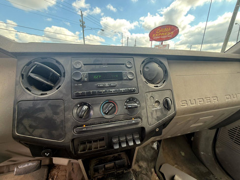 Used 2008 Ford F550 2WD Regular Cab Super Duty image 13