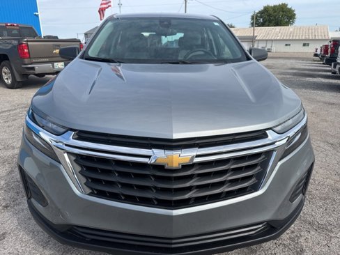 Used 2024 Chevrolet Equinox LS image 3
