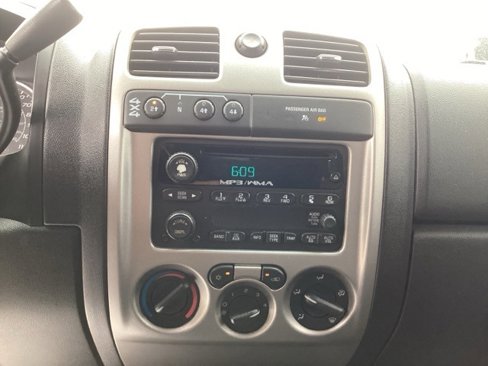 Used 2008 GMC Canyon SLE image 13