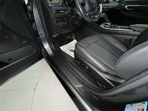 Used 2023 Hyundai Sonata Limited w/ Cargo Package image 12