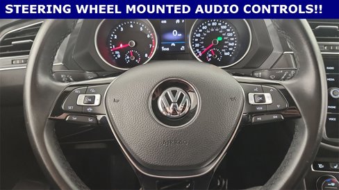 Used 2020 Volkswagen Tiguan SE w/ Panoramic Sunroof Package image 18