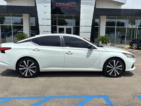 Used 2022 Nissan Altima 2.5 SR image 8