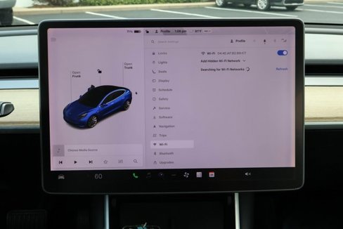 Used 2018 Tesla Model 3 Long Range image 33