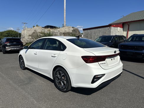 Used 2021 Kia Forte LXS image 7