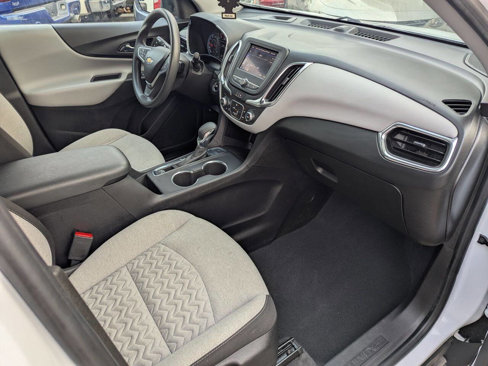 Used 2022 Chevrolet Equinox LS image 10