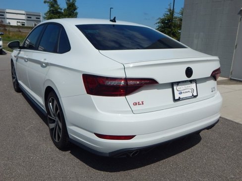 Used 2020 Volkswagen Jetta GLI image 2
