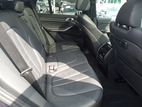 Used 2020 BMW X5 sDrive40i w/ Convenience Package image 23