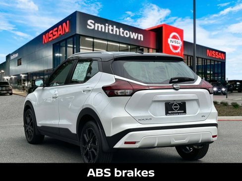 Certified 2023 Nissan Kicks SV image 10