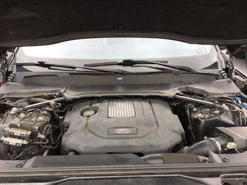 Used 2017 Land Rover Discovery HSE image 10