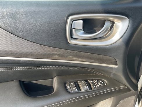 Used 2018 INFINITI QX60 FWD image 18
