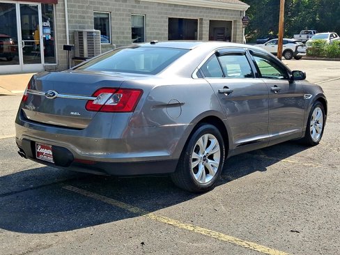Used 2012 Ford Taurus SEL image 6