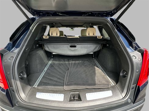 Used 2017 Cadillac XT5 Luxury w/ Driver Awareness Package image 17