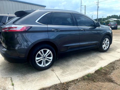 Used 2020 Ford Edge SEL w/ Convenience Package image 3