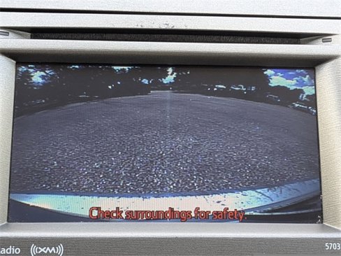 Used 2014 Toyota Prius Four image 19
