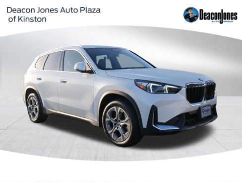 Used 2023 BMW X1 xDrive28i image 1