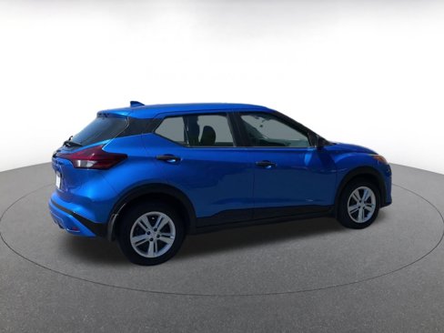 Used 2024 Nissan Kicks S image 15