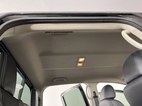 Used 2018 Nissan Titan PRO-4X w/ Pro-4x Utility Package image 49
