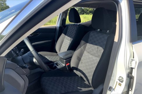 Used 2022 Nissan Rogue Sport SV image 24