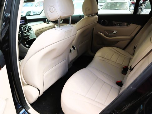 Used 2019 Mercedes-Benz GLC 300 image 10