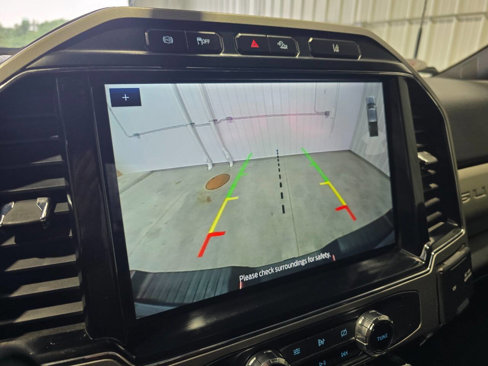 Used 2022 Ford F350 Lariat image 13