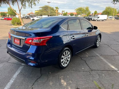 Used 2016 Nissan Sentra S image 9