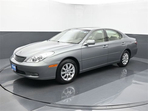 Used 2004 Lexus ES 330 image 1