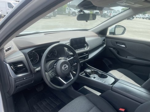 Used 2022 Nissan Rogue SV image 22