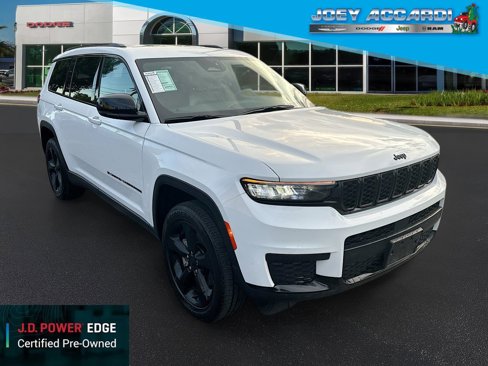 Used 2023 Jeep Grand Cherokee L Laredo image 1