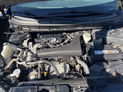 Used 2015 Nissan Rogue S w/ S Family Package image 18