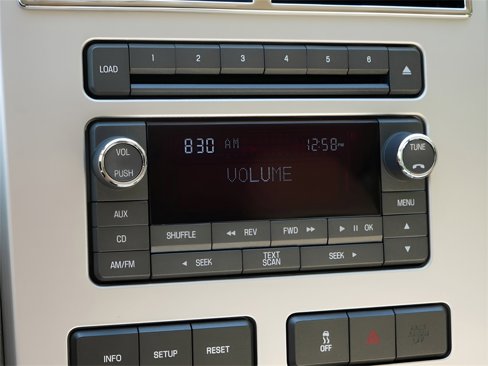 Used 2010 Lincoln MKX 2WD image 22