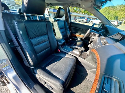 Used 2011 Honda Accord EX-L image 9
