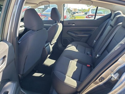 Certified 2022 Nissan Altima 2.5 SV image 14