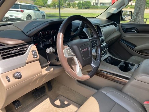 Used 2015 GMC Yukon SLT w/ Open Road Package image 18