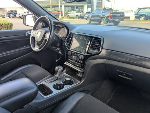 Used 2020 Jeep Grand Cherokee Altitude image 9