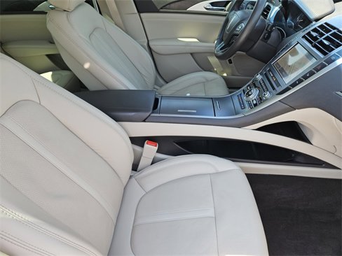 Certified 2020 Lincoln MKZ Reserve w/ Elements Package image 14