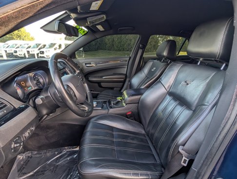 Used 2017 Chrysler 300 S image 10