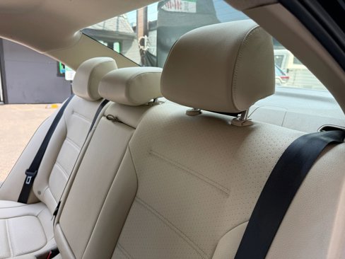 Used 2013 Volkswagen Jetta SE image 16