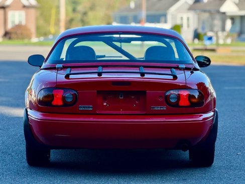Used 1990 MAZDA MX-5 Miata image 12