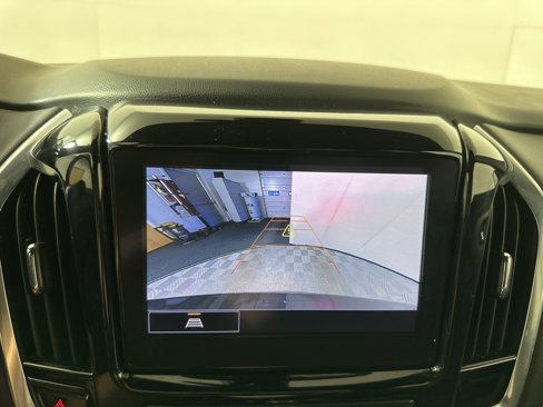 Used 2022 Chevrolet Traverse LT image 15