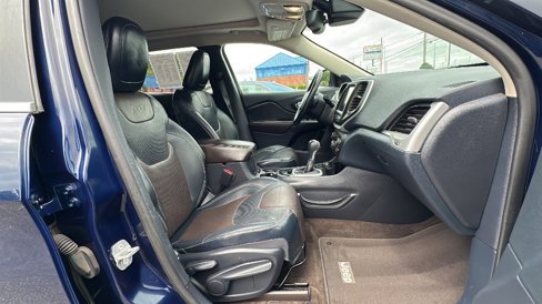Used 2014 Jeep Cherokee Limited w/ Technology Group image 12