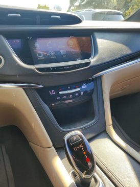 Used 2017 Cadillac XT5 FWD image 30