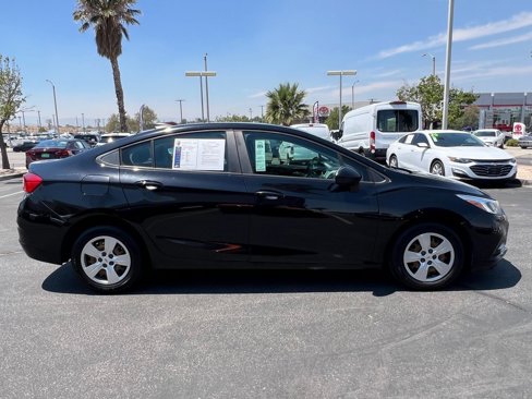 Used 2018 Chevrolet Cruze LS image 5
