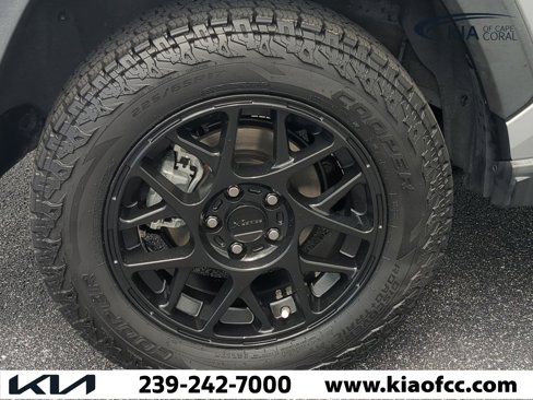 Used 2019 Toyota RAV4 XLE image 10