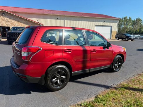 Used 2014 Subaru Forester 2.5i image 4