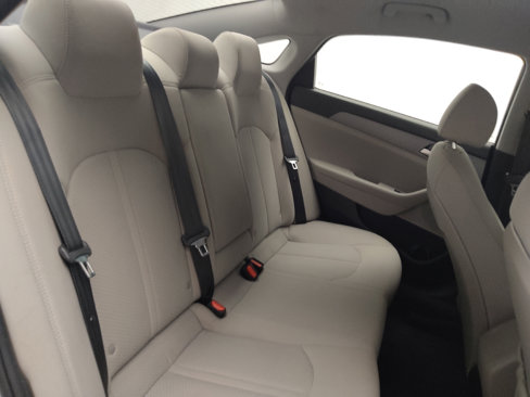 Used 2018 Hyundai Sonata SE image 19
