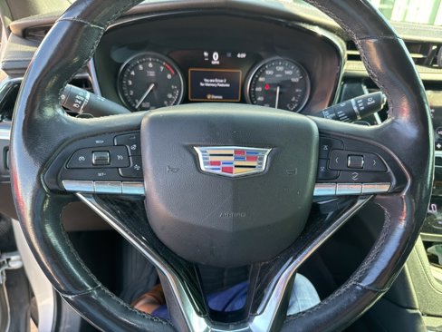 Used 2020 Cadillac XT6 Premium Luxury image 7