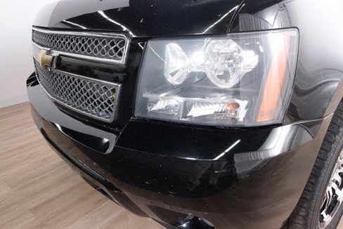 Used 2011 Chevrolet Suburban LTZ image 46